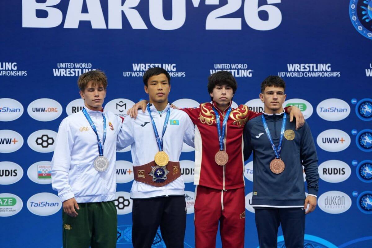 Казахстан завоевал сразу два золота чемпионата мира по борьбе