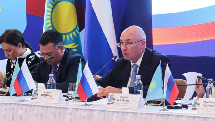 Жасанды интеллект пен жалған ақпарат: Санкт-Петербургте Қазақстан–Ресей медиафорумы өтіп жатыр