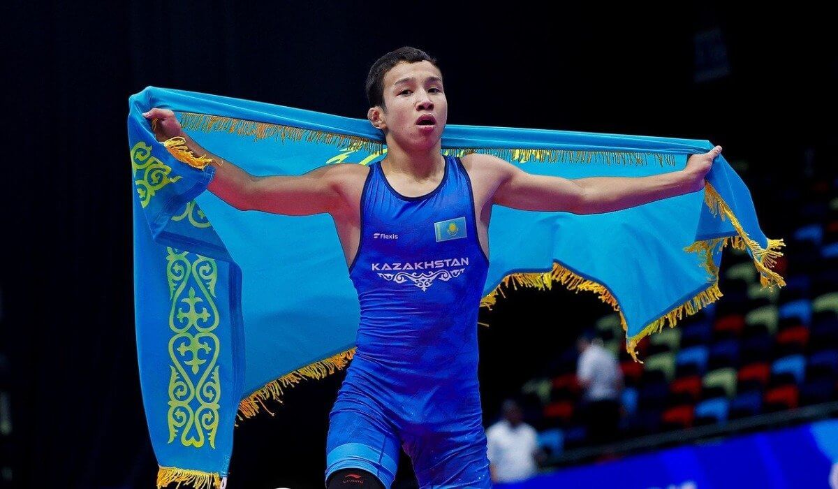 Казахстан взял восемь медалей на чемпионате мира по борьбе