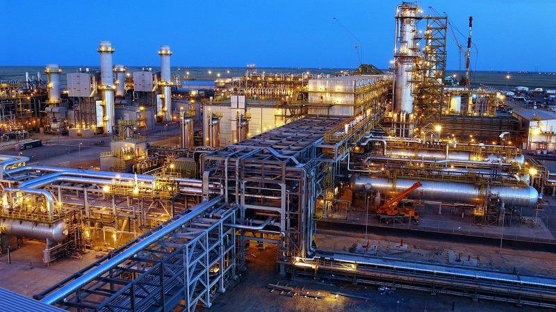 На главном месторождении Казахстана резко упала добыча нефти