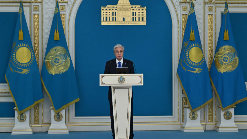 Тоқаев Қытай мен Еуропаны жалғайтын жаңа «алтын көпірдің» құрылысын бастады