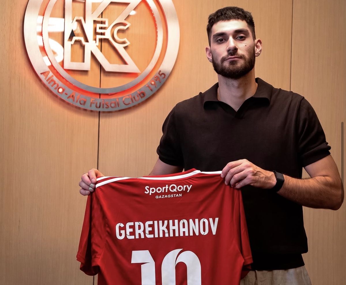 «Қайрат» ресейлік шабуылшыны қатарына қосты