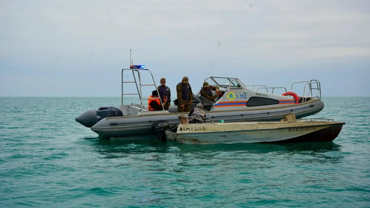 На Капшагайском водохранилище выявили нарушения при использовании лодок и катеров
