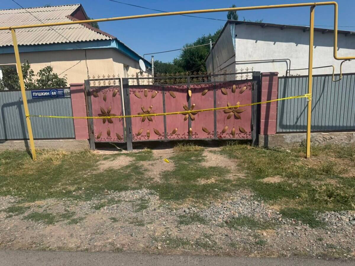 «Двое детей остались без отца»: семья убитого в Жамбылской области требует объективного расследования