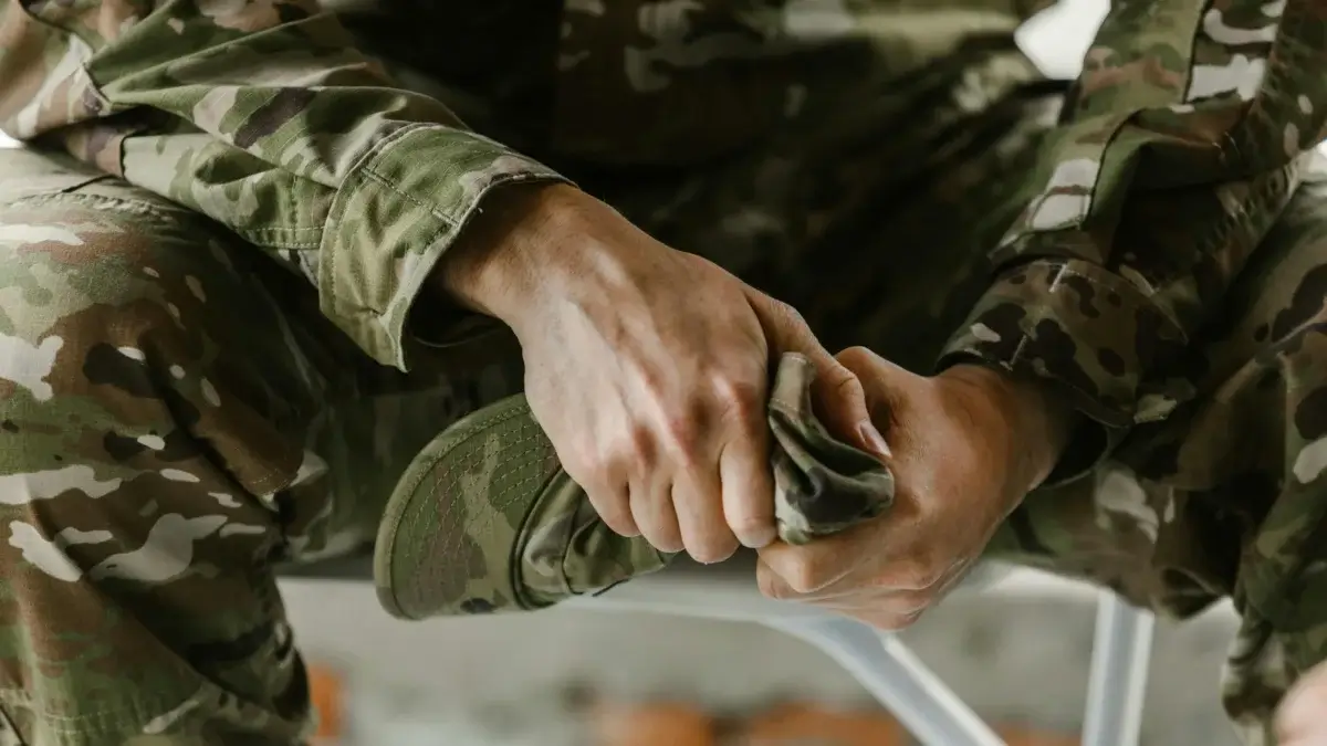 Қонаевтағы әскери бөлімде мерзімді қызметтегі сарбаз төртінші қабаттан құлап кетті