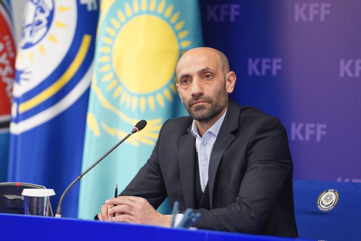 Әли Әлиев бас бапкерлік қызметтен кетті