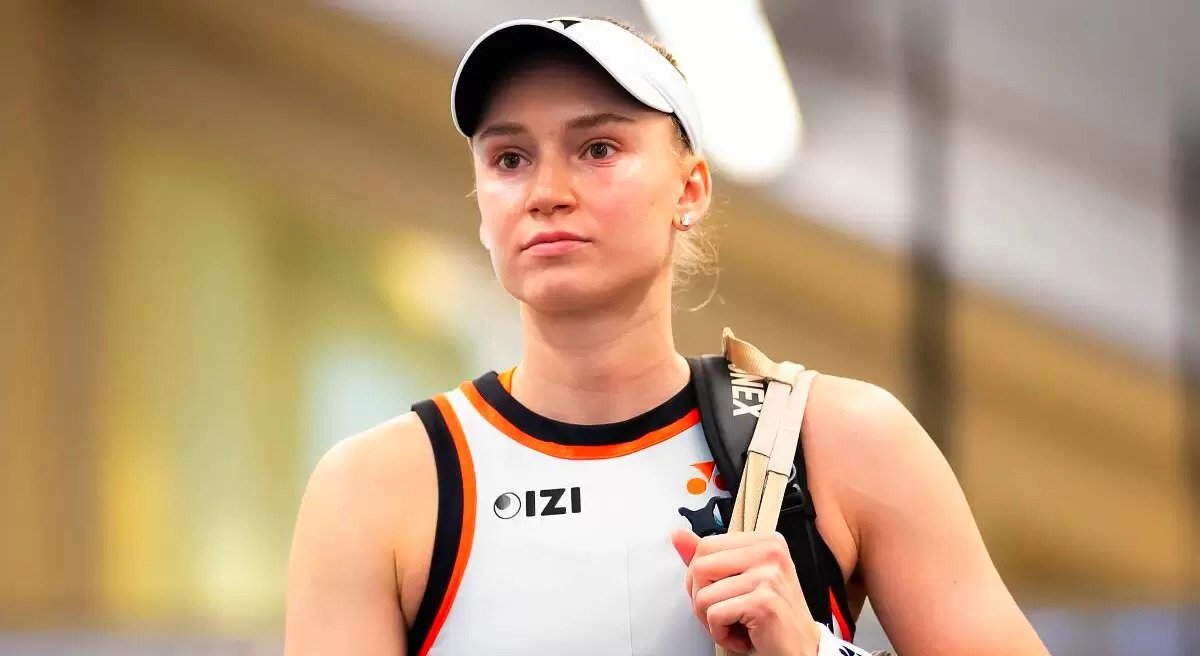 Рыбакина сравнила эмоции от побед на Уимблдоне и Australian Open