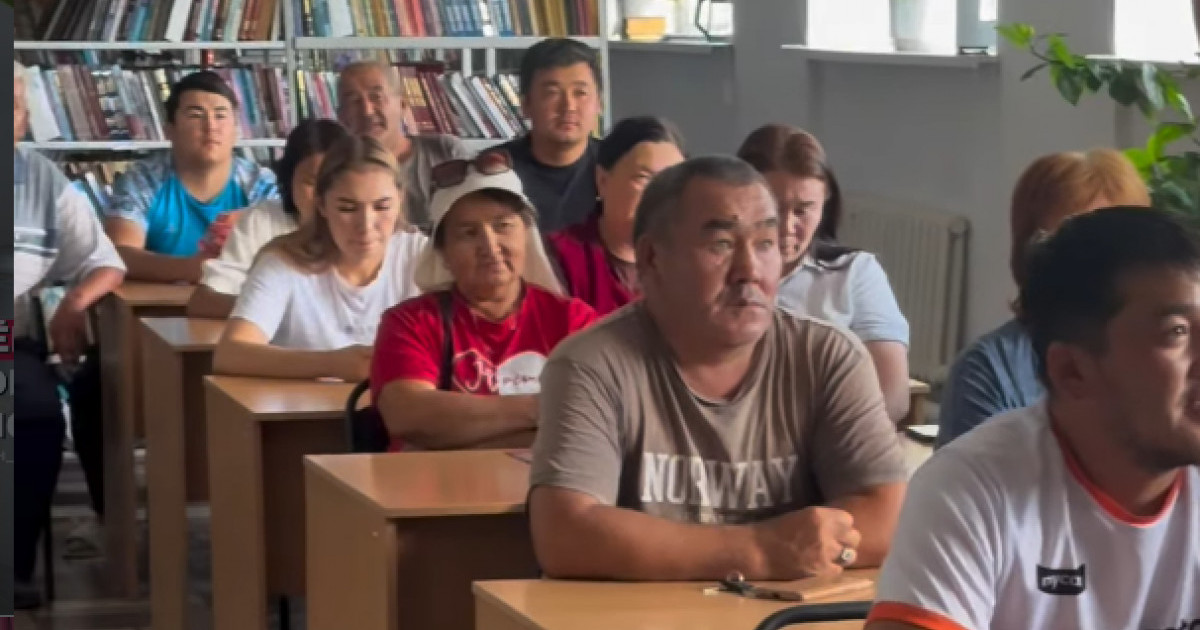  Қазақстан Халық партиясы Қарағанды облысында ауыл тұрғындарының ұсыныс-пікірін тыңдады 