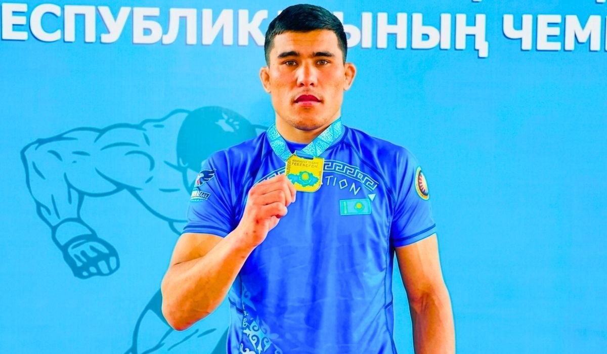 Казахстанского чемпиона мира по ММА дисквалифицировали на четыре года