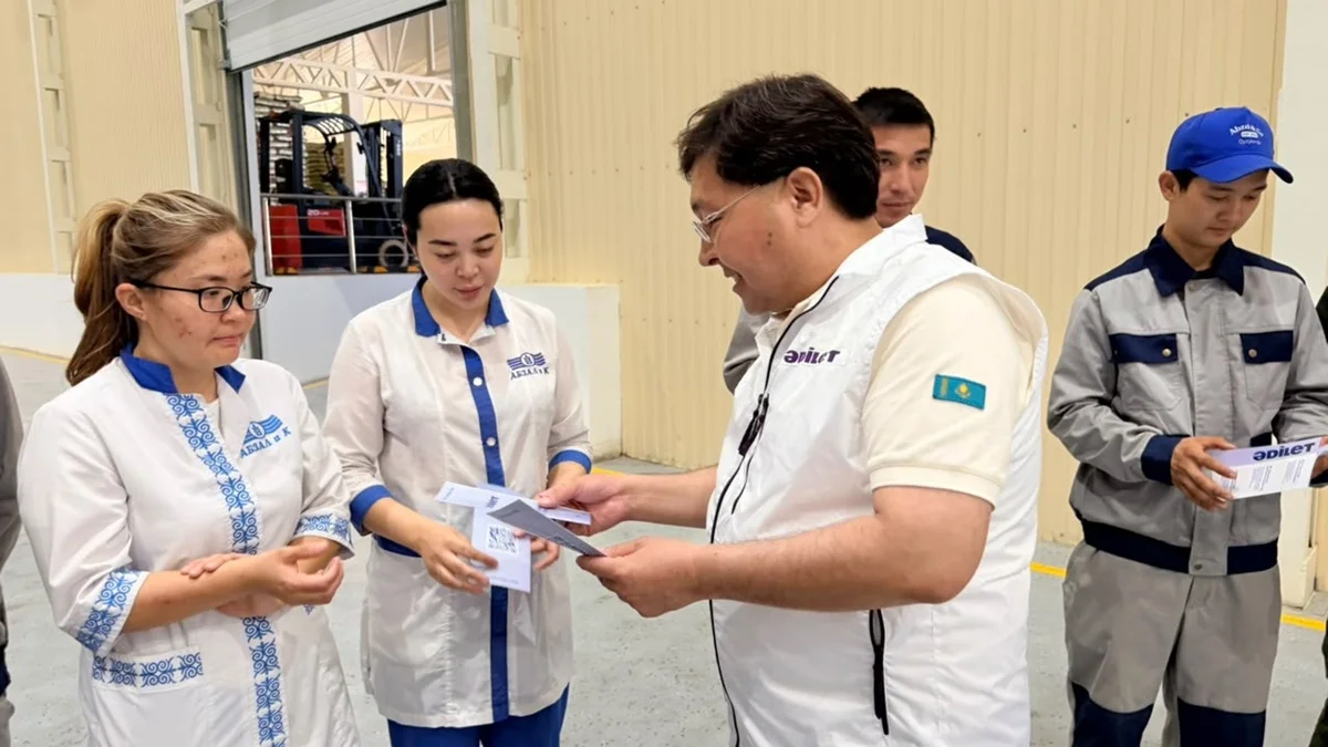 «Әділет» партиясы Алматы, Қарағанды және Қызылорда өңірлерінде тұрғындар және еңбек ұжымдарымен кездесті