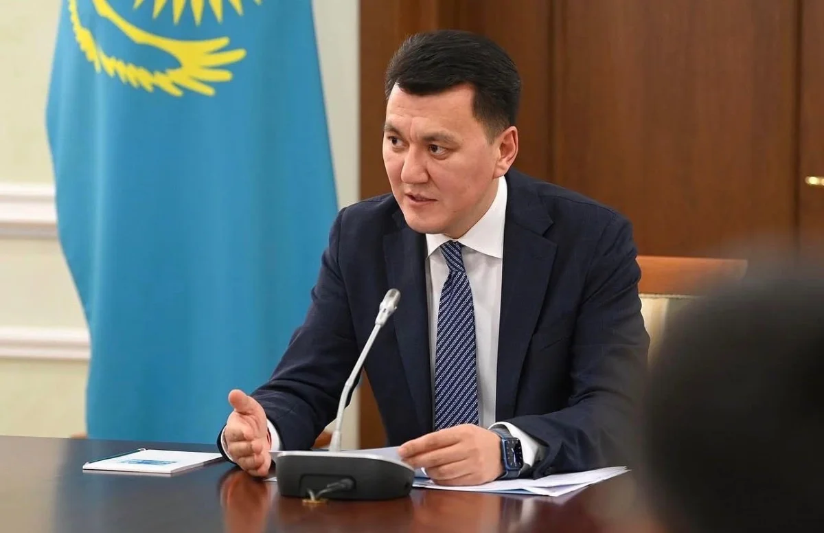 «Болмысымызға мүлдем жат»: Ерлан Қарин тойда уағыз айтқан ер адамды сынады