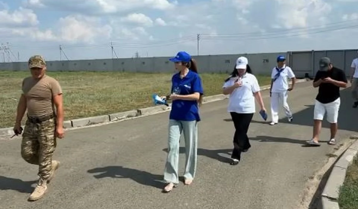«Ақ жол» партиясы БҚО-да әскери бөліммен кездесу өткізді