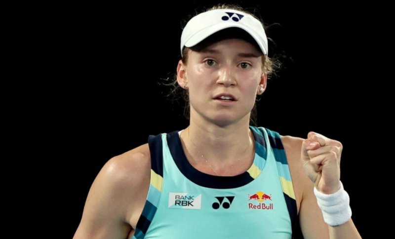 Елена Рыбакина обыграла экс-россиянку на крупном турнире
