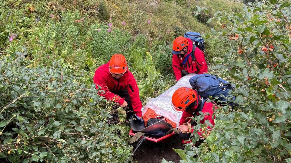 Камень сорвался на туриста в горах Алматинской области