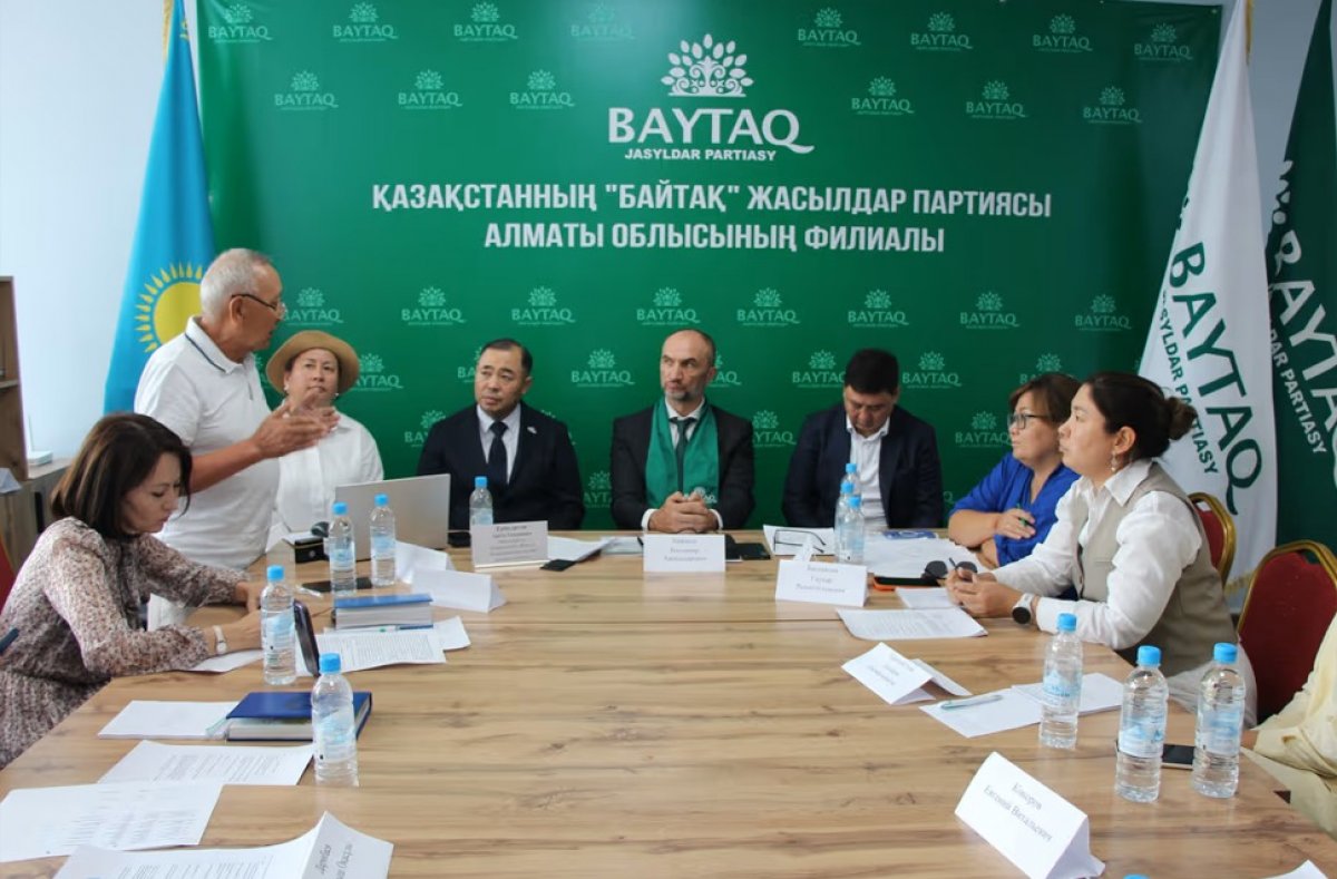 Партия "Байтақ" инициировала круглый стол по экологическим проблемам бассейна Балхаша
