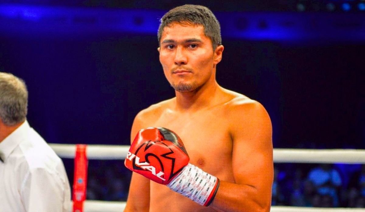 Казахстанский боксер Нурсултанов сразится за титул WBC