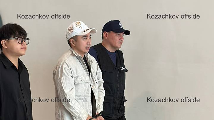 Вьетнамнан экстрадиция: блогер Қайсар Қамза Қазақстанға жеткізілді