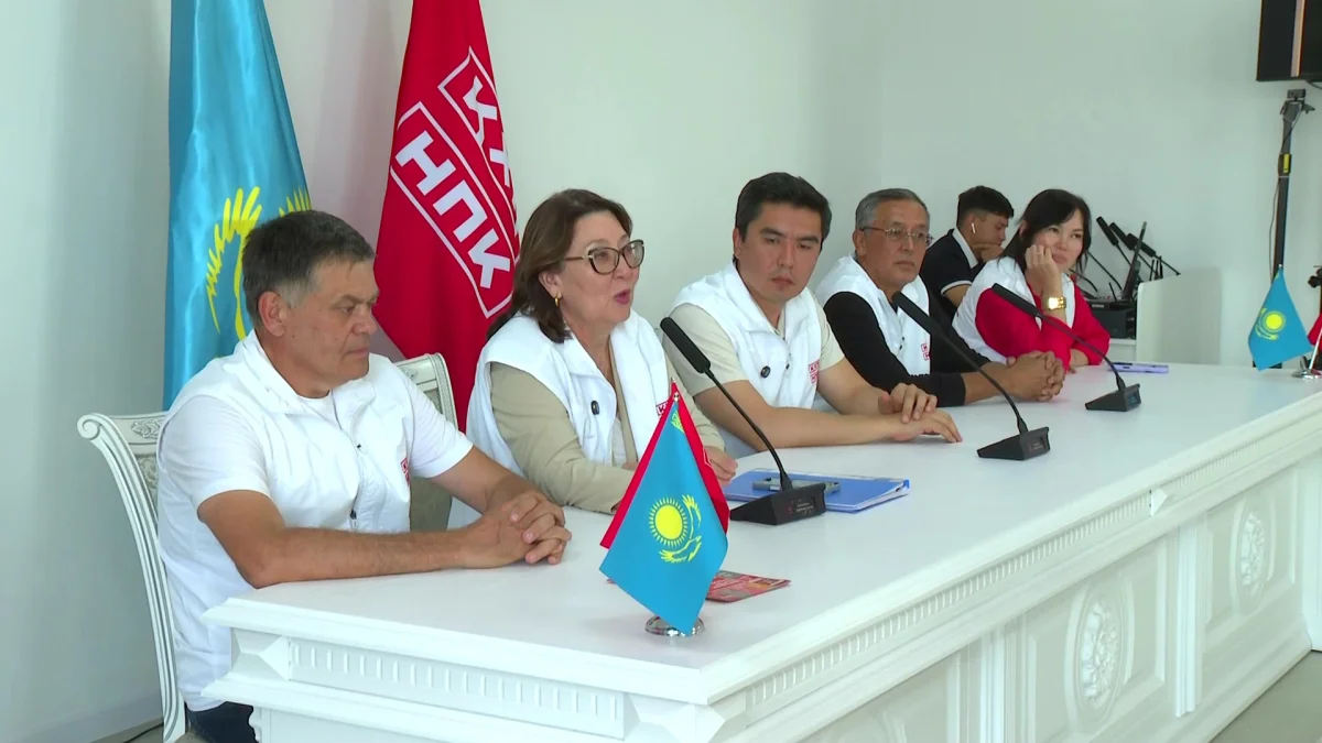 ҚХП медицина қызметкерлерімен кездесті