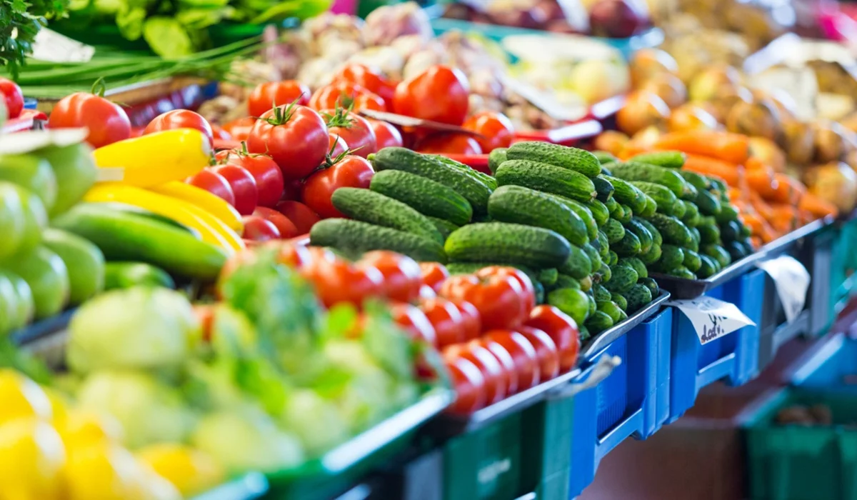 В Казахстане за неделю снизились цены на ряд социально значимых продуктов