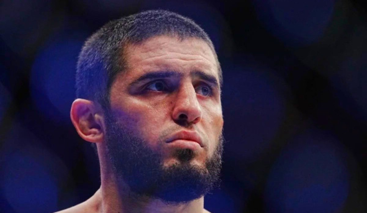 Тренер Махачева изменил мнение о главном сопернике чемпиона UFC