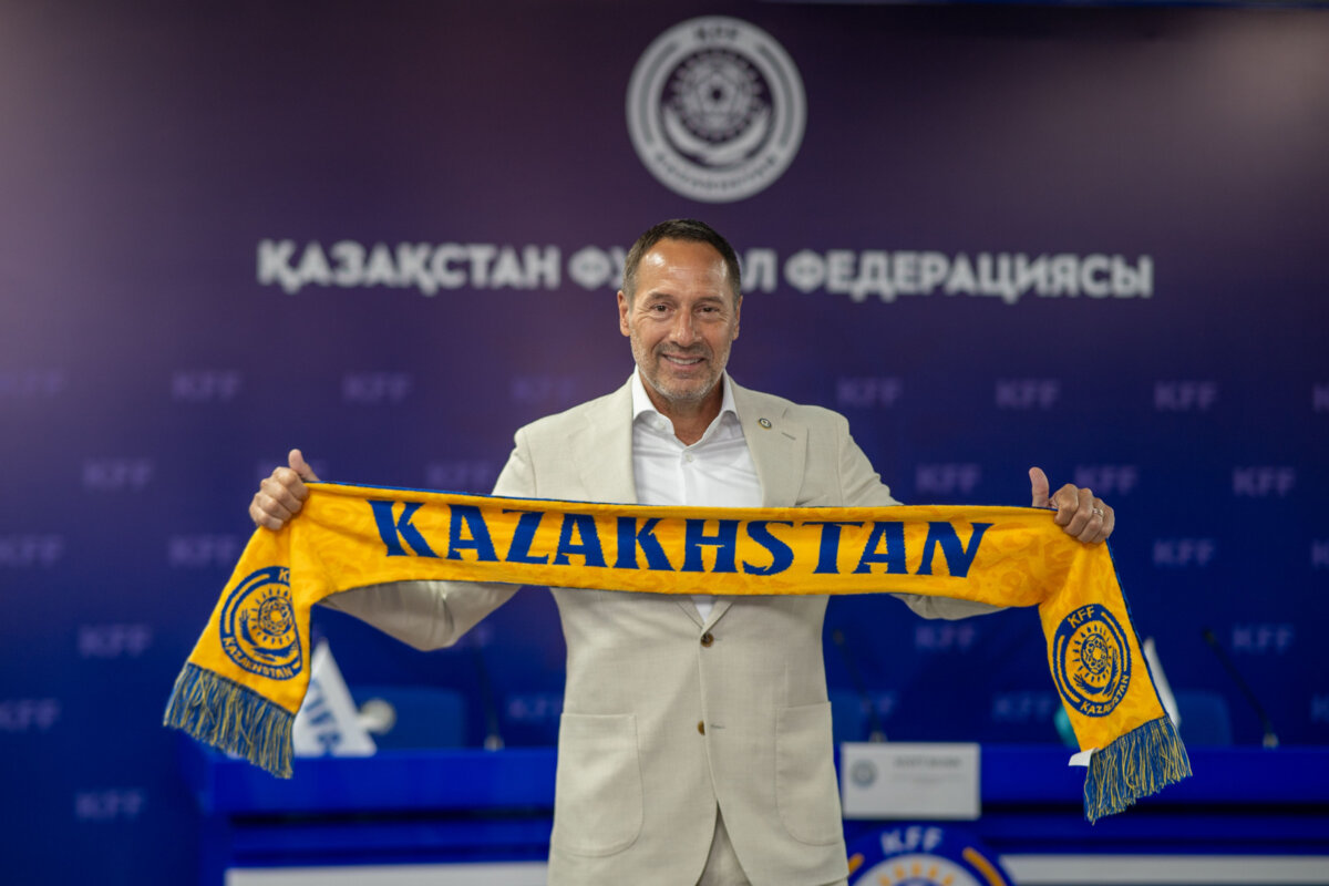 Қазақстан құрамасының жаңа бапкері кім болады: ҚФФ кандидатураны атады