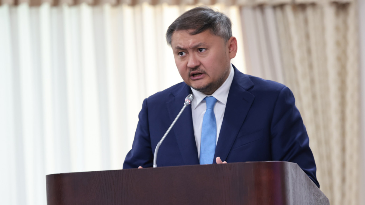 «Үкімге айналдырмаңыз»: Грантқа түсе алмағандарға министр маңызды үндеу жасады