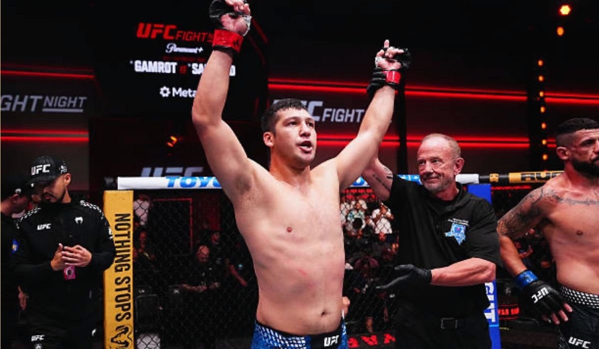 Дияр Нургожай нокаутировал соперника за секунду до гонга в UFC