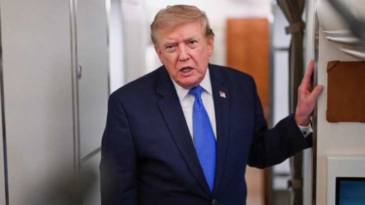 Трамп Ирандағы экономикалық дағдарысқа баға берді