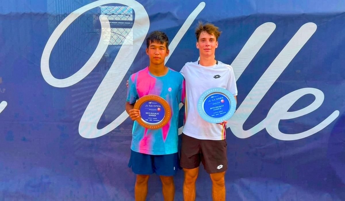 Ахмади Маханов впервые выиграл турнир World Tennis J100