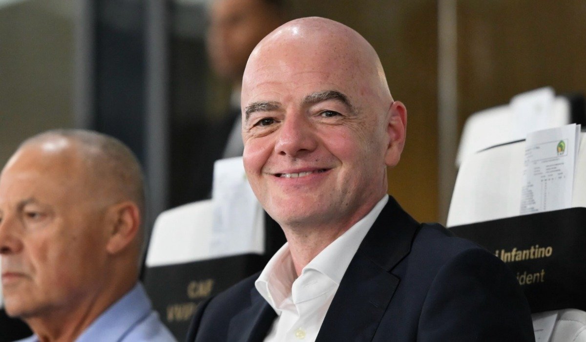УЕФА потребовал проверить Инфантино из-за плана продажи прав на ЧМ