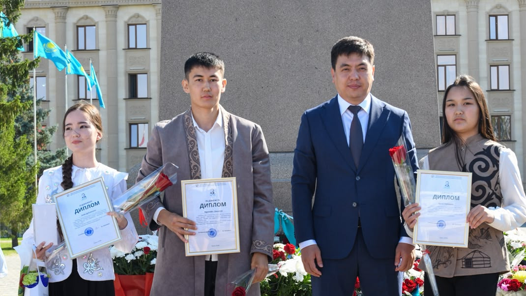 Абай күні мазмұнды іс-шаралармен айшықталды