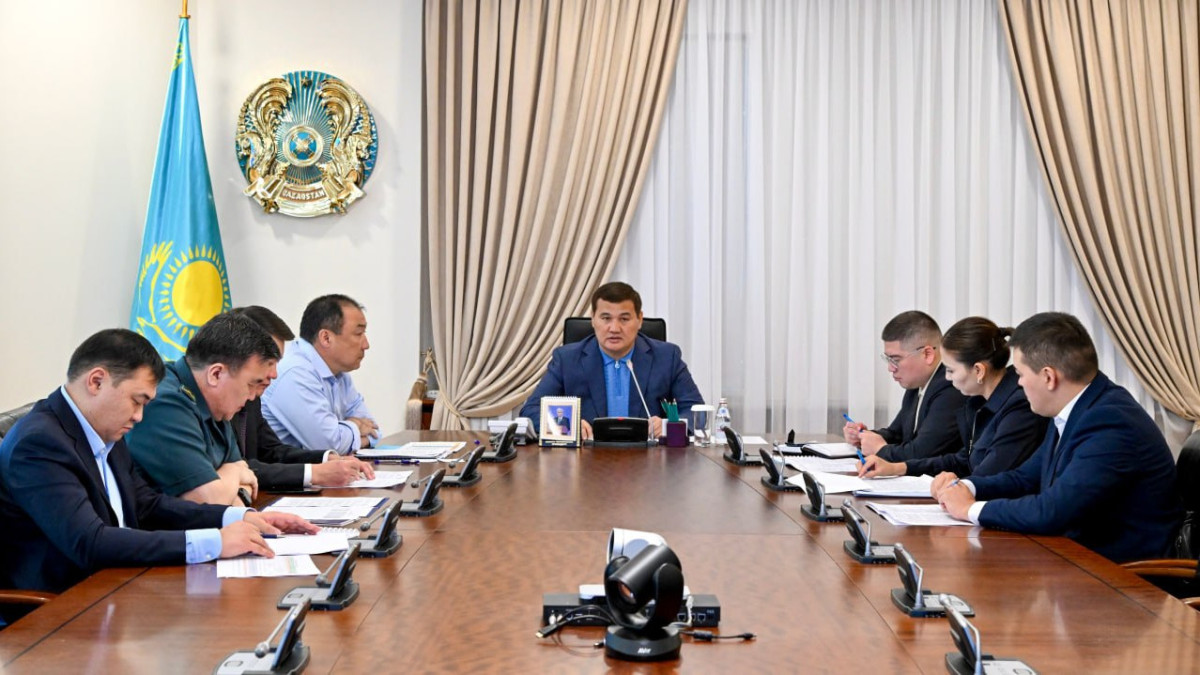 Үкімет шекарадағы көлік ағынын жеделдету шараларын күшейтті