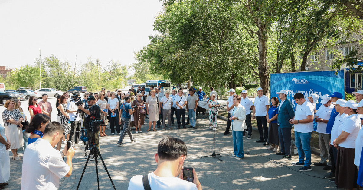  «Ақ жол» партиясының кандидаттары Екібастұз тұрғындарымен кездесті 