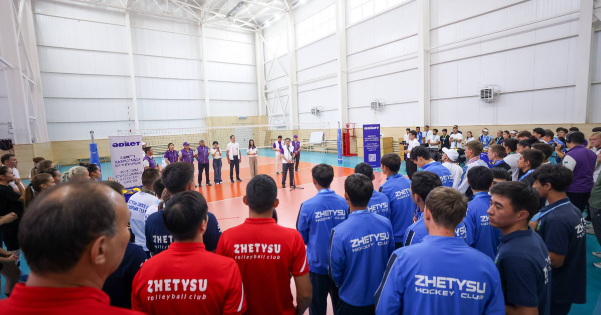  Қазақстанның он дүркін чемпиондары сайлауда «Әділет» партиясын қолдады 