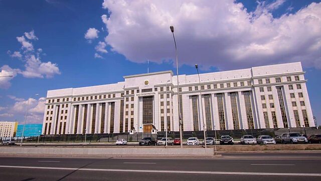 Анасын пышақтаған күдікті Виетнамнан экстрадицияланды