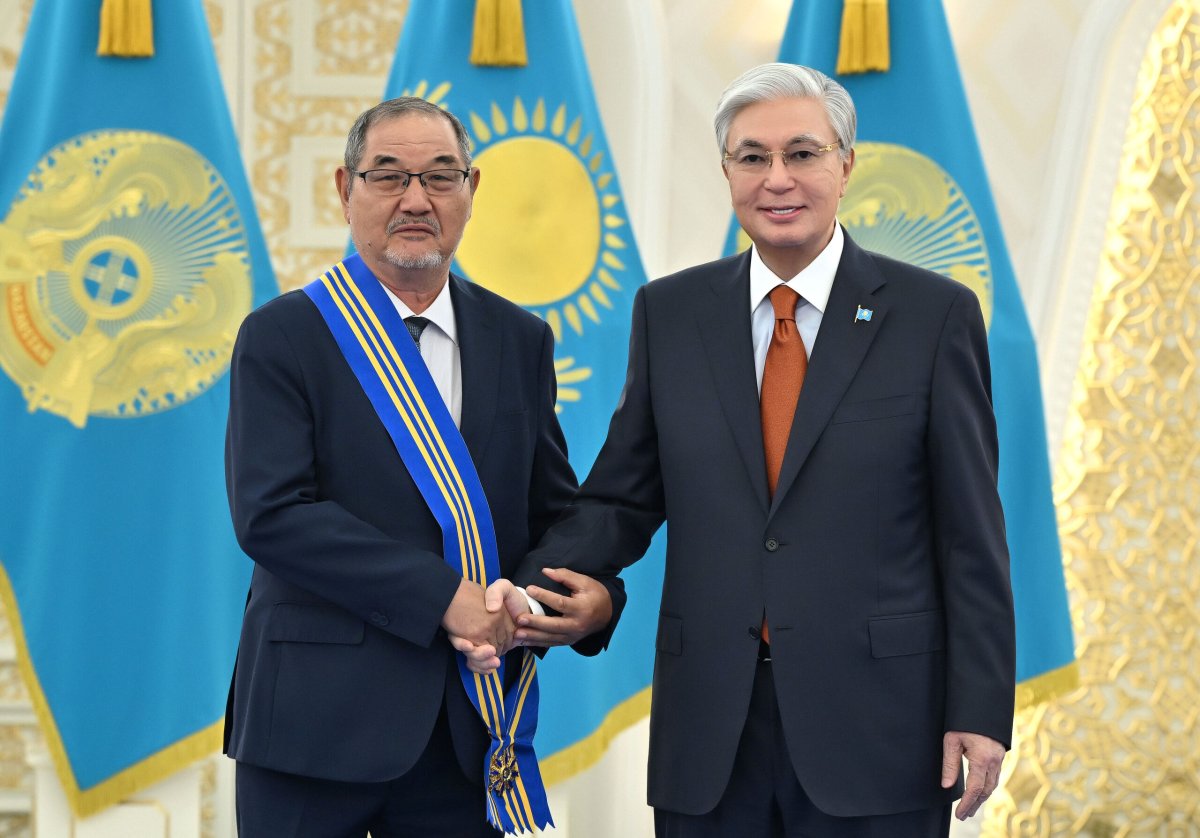 Тоқаев бір топ қоғам қайраткерін мемлекеттік наградамен марапаттады