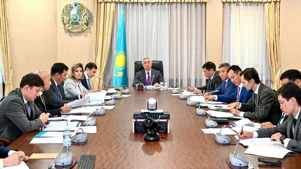 Экономикалық өсімді жеделдету: Үкіметте ірі кәсіпорындармен резервтерді пысықтау тапсырылды