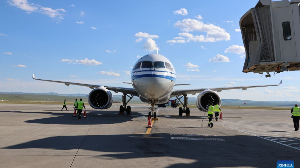 Конкурент Boeing и Airbus: китайский C919 начал международные полеты
