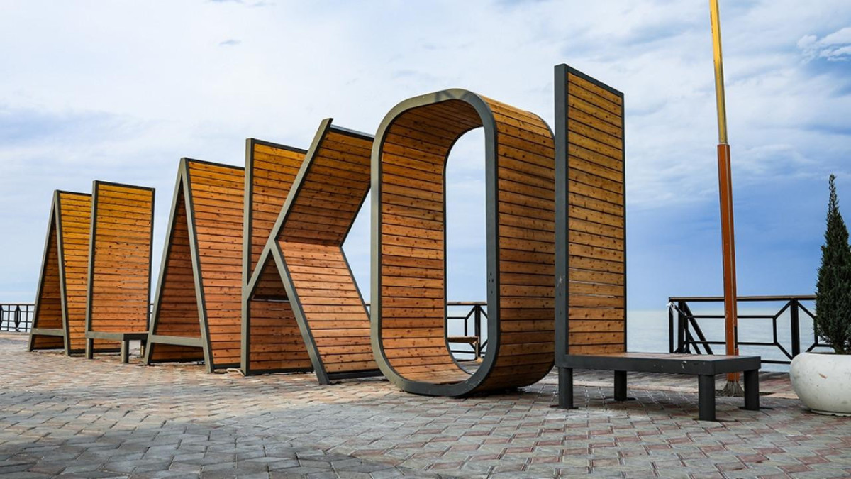 На Алаколе 120 детей потерялись среди тысяч отдыхающих