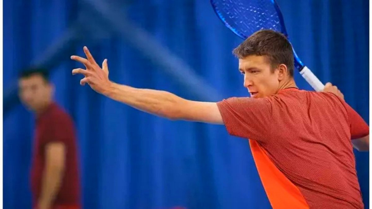 Григорий Ломакин с камбэком вышел в финал турнира в Астане