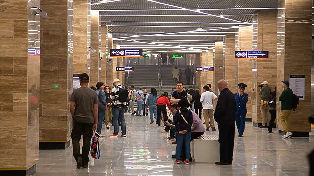YE концерті: метро жұмысы ұзарып, тегін автобустар қатынайды