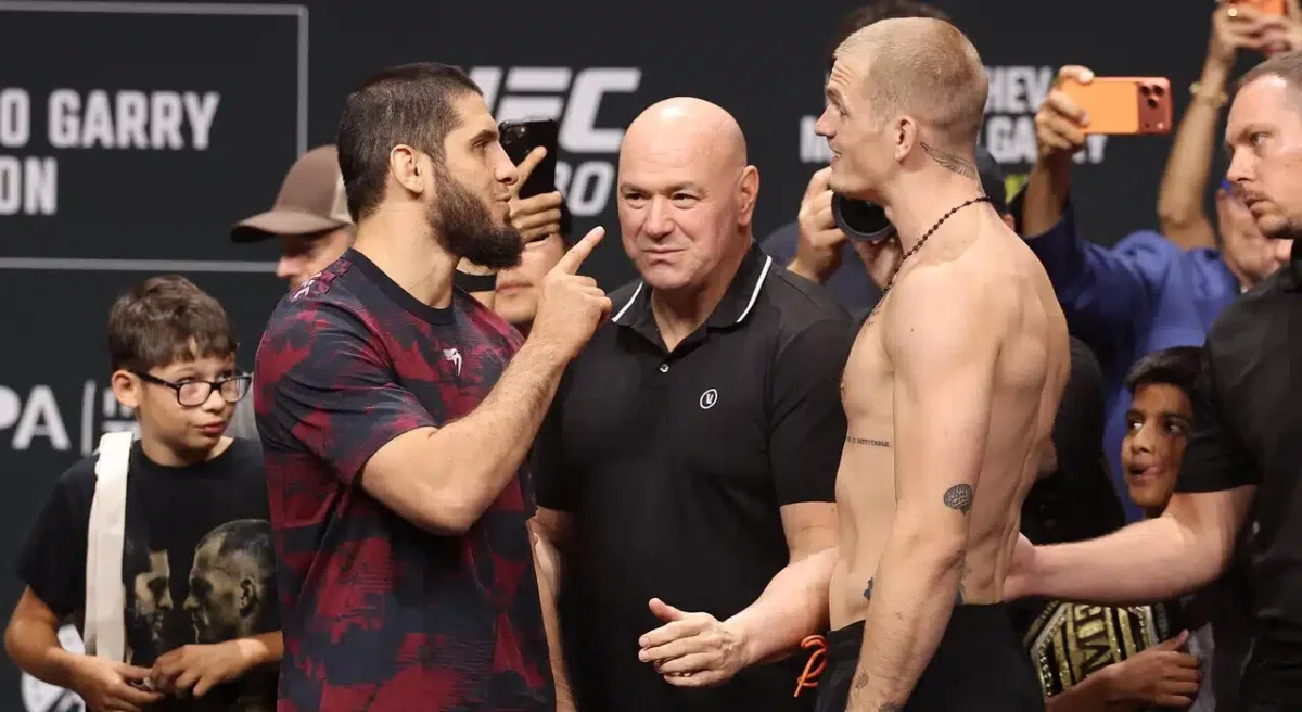 Ислам Махачевтен тарихи жеңіс: UFC-дегі рекорд жаңарды