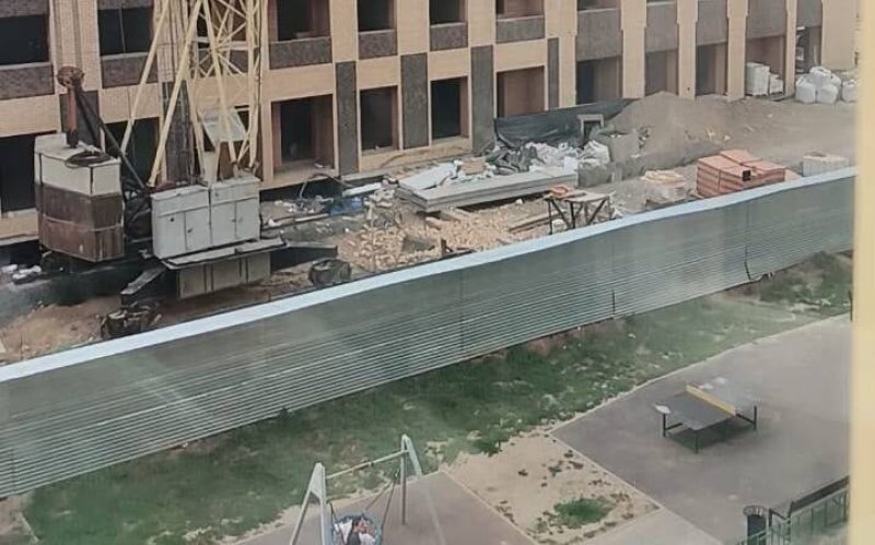 Ребенка ударило током на детской площадке в Астане