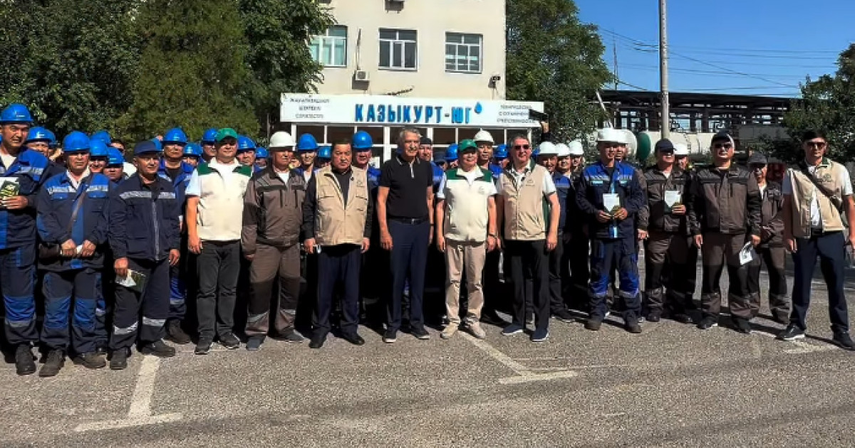  «Ауыл» партиясы Шымкентте мұнай-логистика саласының еңбек ұжымымен кездесті 