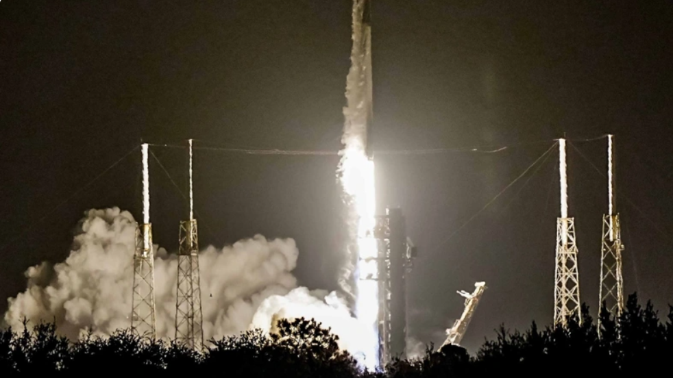 SpaceX Falcon 9 зымырандарын небәрі 38 минут аралықпен ұшырып, жаңа рекорд орнатты