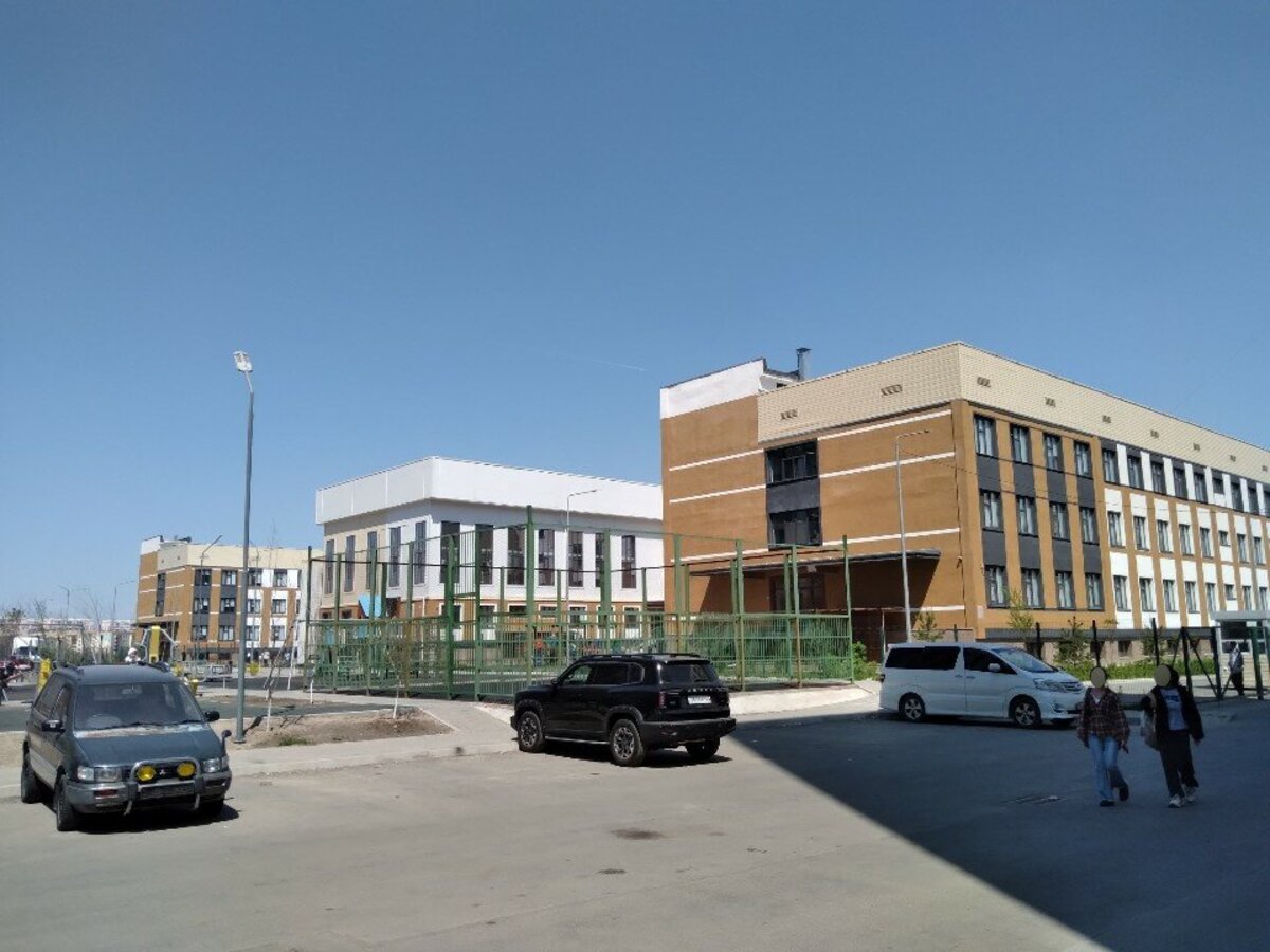 В Алматы частную школу Abyroi School передают государству
