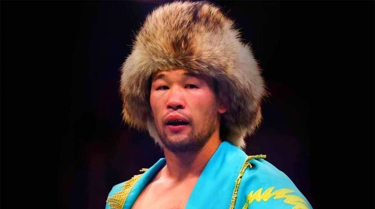 Легенда UFC высказалась о возвращении Шавката Рахмонова