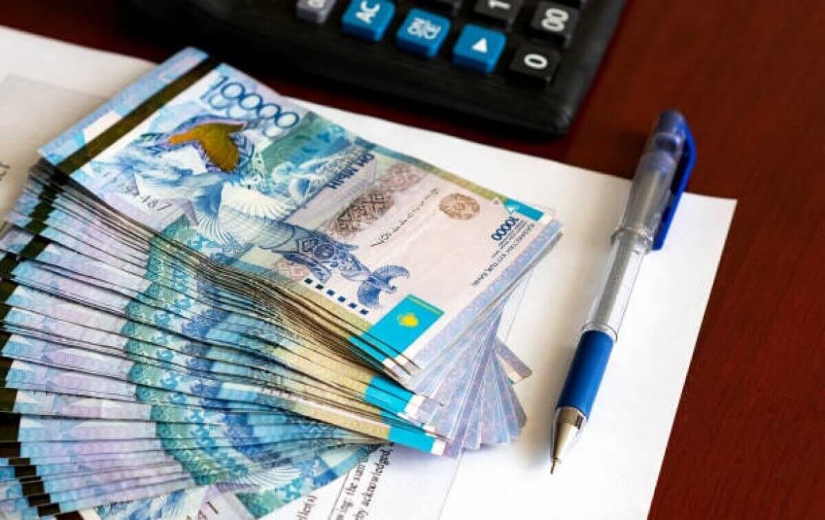 Казахстанец открыл творческую школу в Косшы и обманул жителей