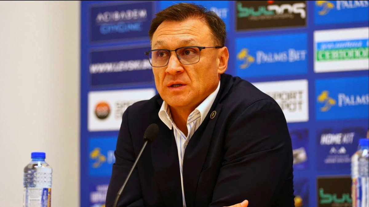 Уразбахтин объяснил, почему «Кайрат» пропустил три гола от «Андерлехта»