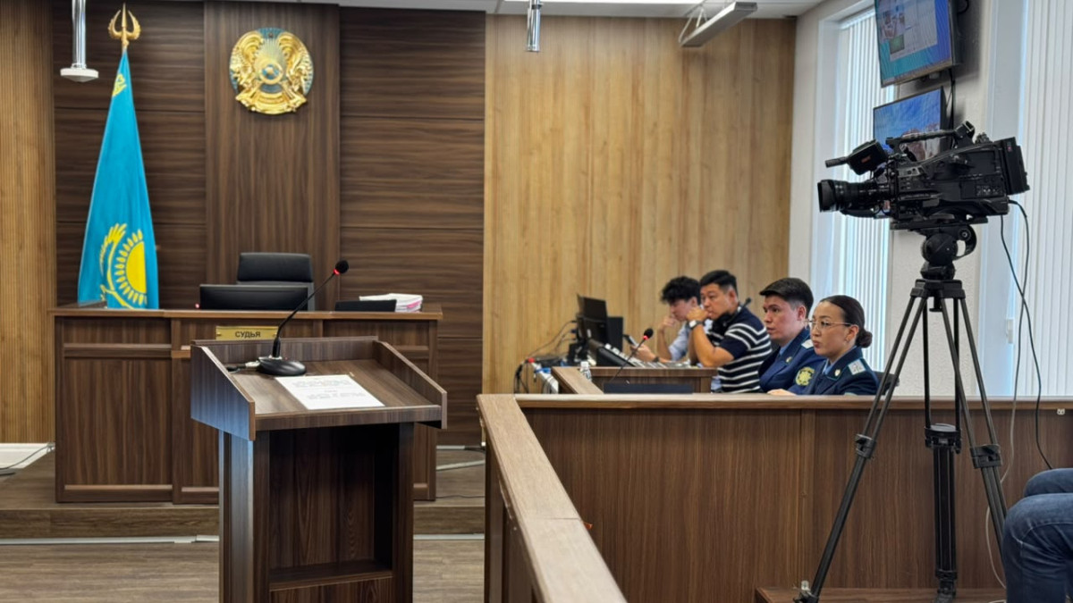 Ұлдана Мырзуан ісі: Әділет Зейнел сотта 20 млн теңгенің қайда жұмсалғанын айтты